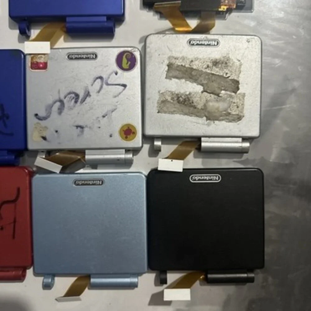 Lot x13 GAMEBOY Advance Sp 001/101 *BROKEN SCREENS Only*